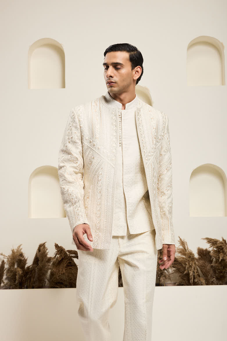 Ivory open bandhgala
with Resham thread Work