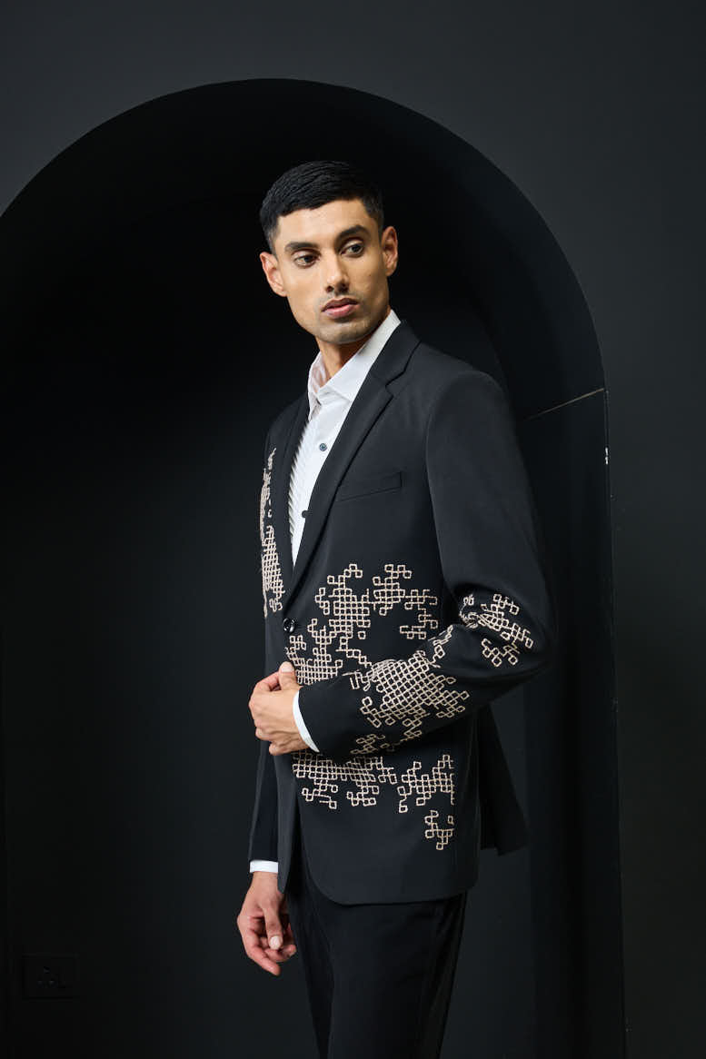 Black blazer detailing with thread work