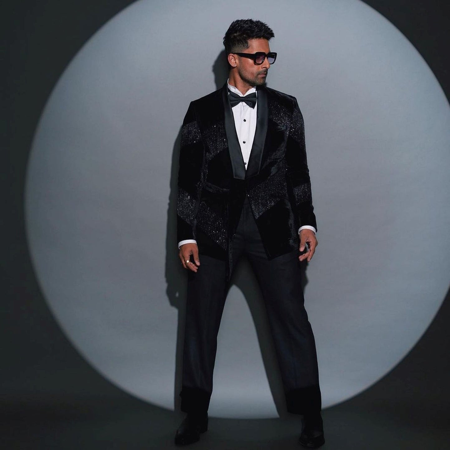 Ravi Dubey in Black Tuxedo Highlighted With Sequin Embellishment