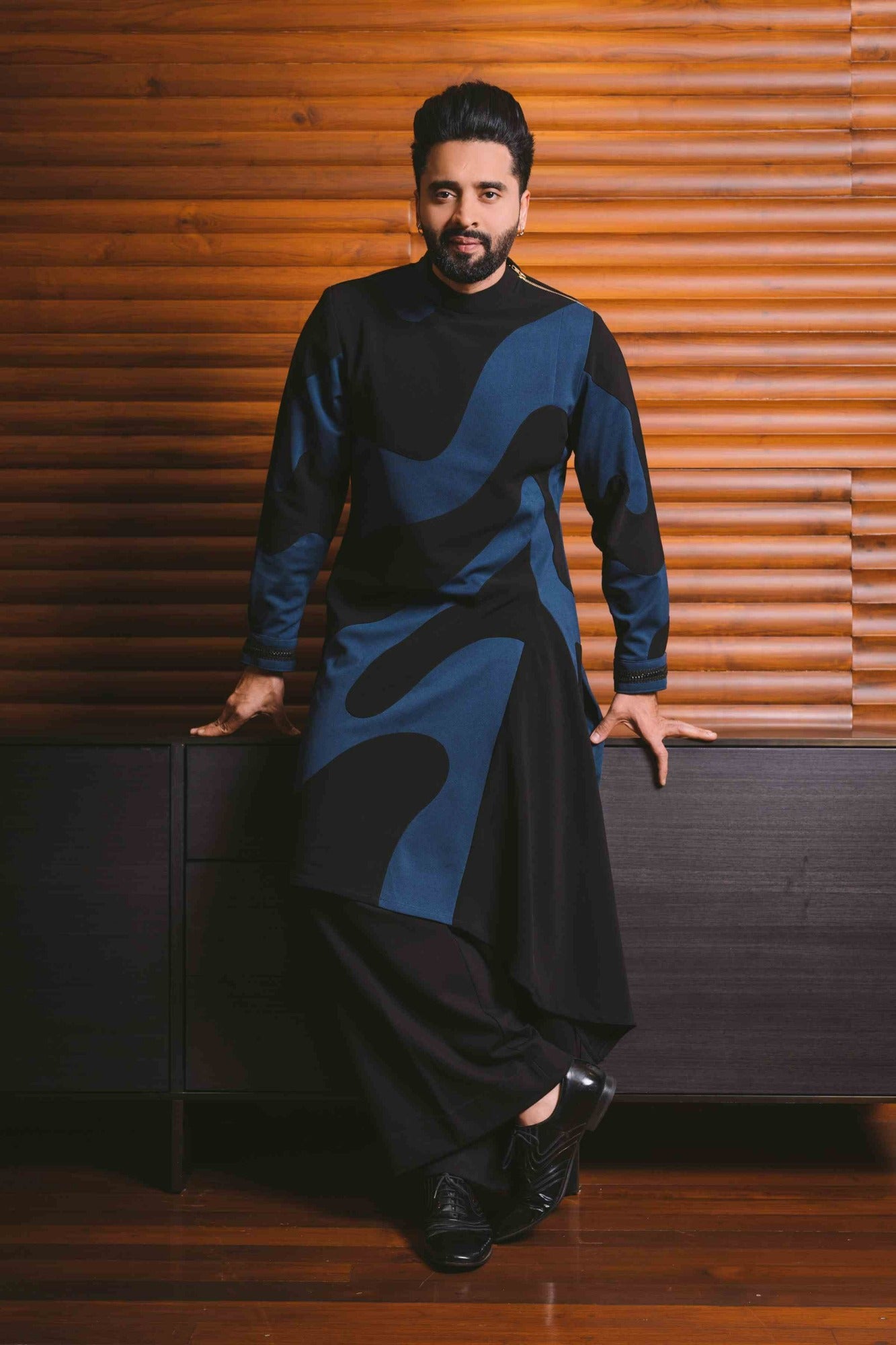 Jackky Bhagnani in Black And Blue Applique Work Kurta Set