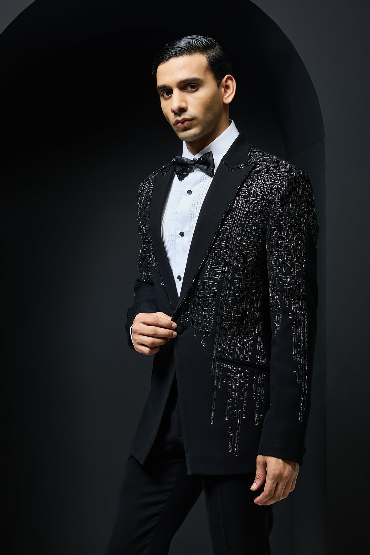 Black sand wash aplic worked tuxedo set
