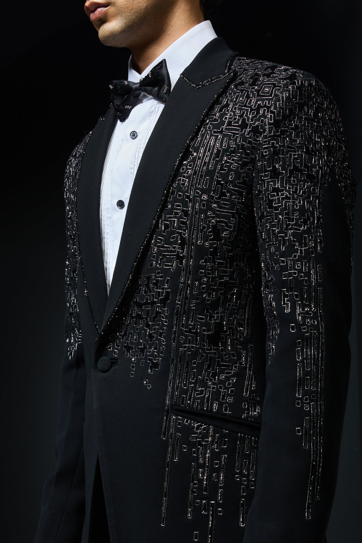Black sand wash aplic worked tuxedo set