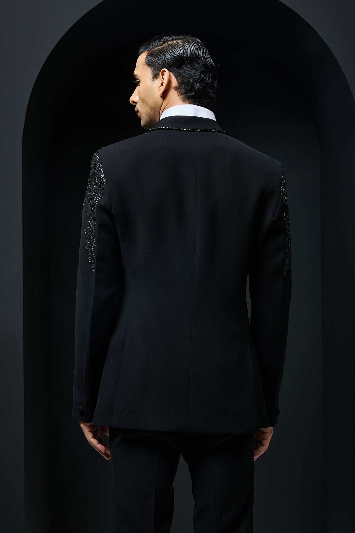Black sand wash aplic worked tuxedo set
