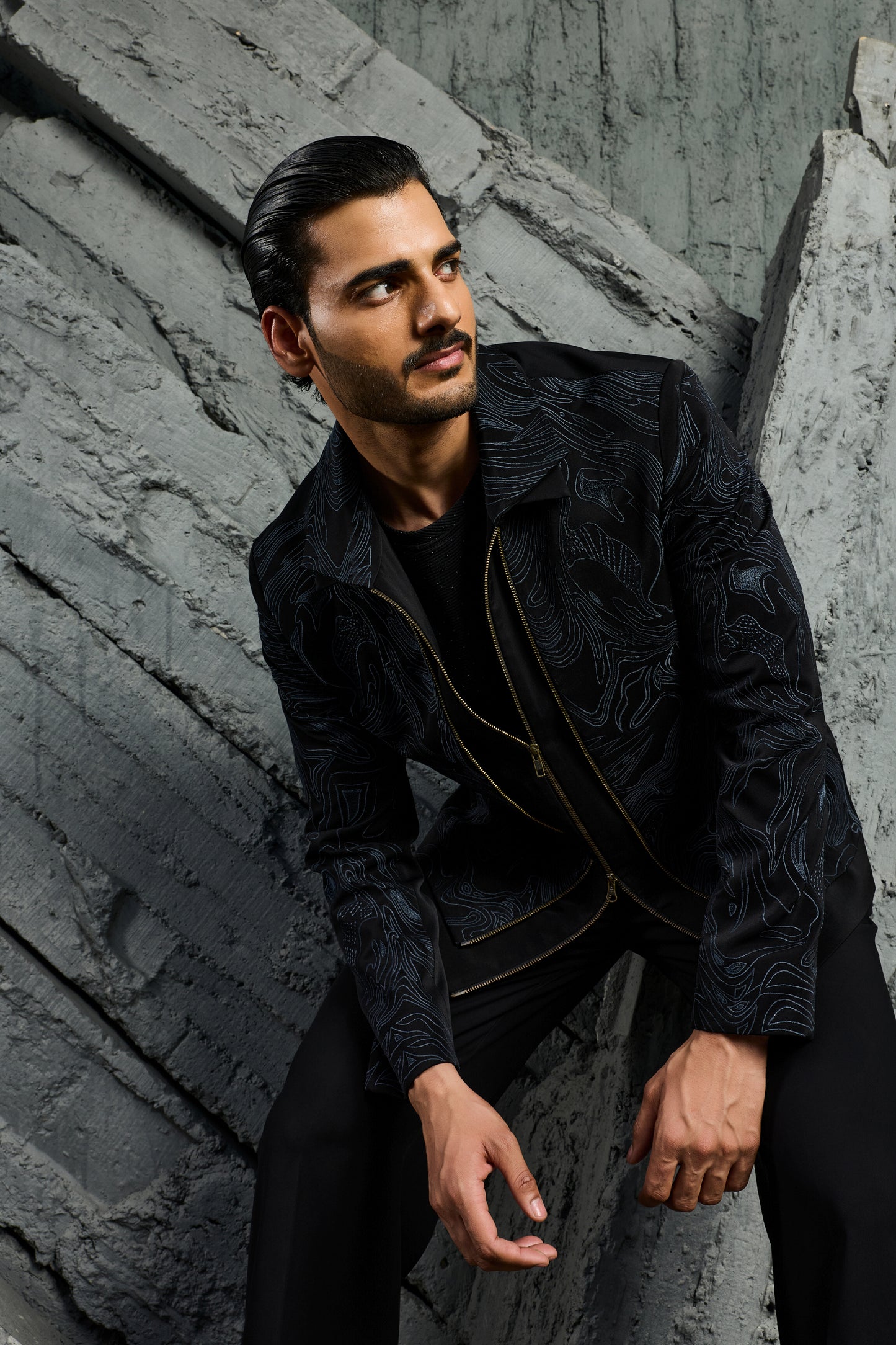 Black Abstract Wave Shacket Set