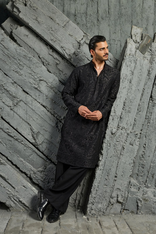 Sham Embroidered Kurta Set