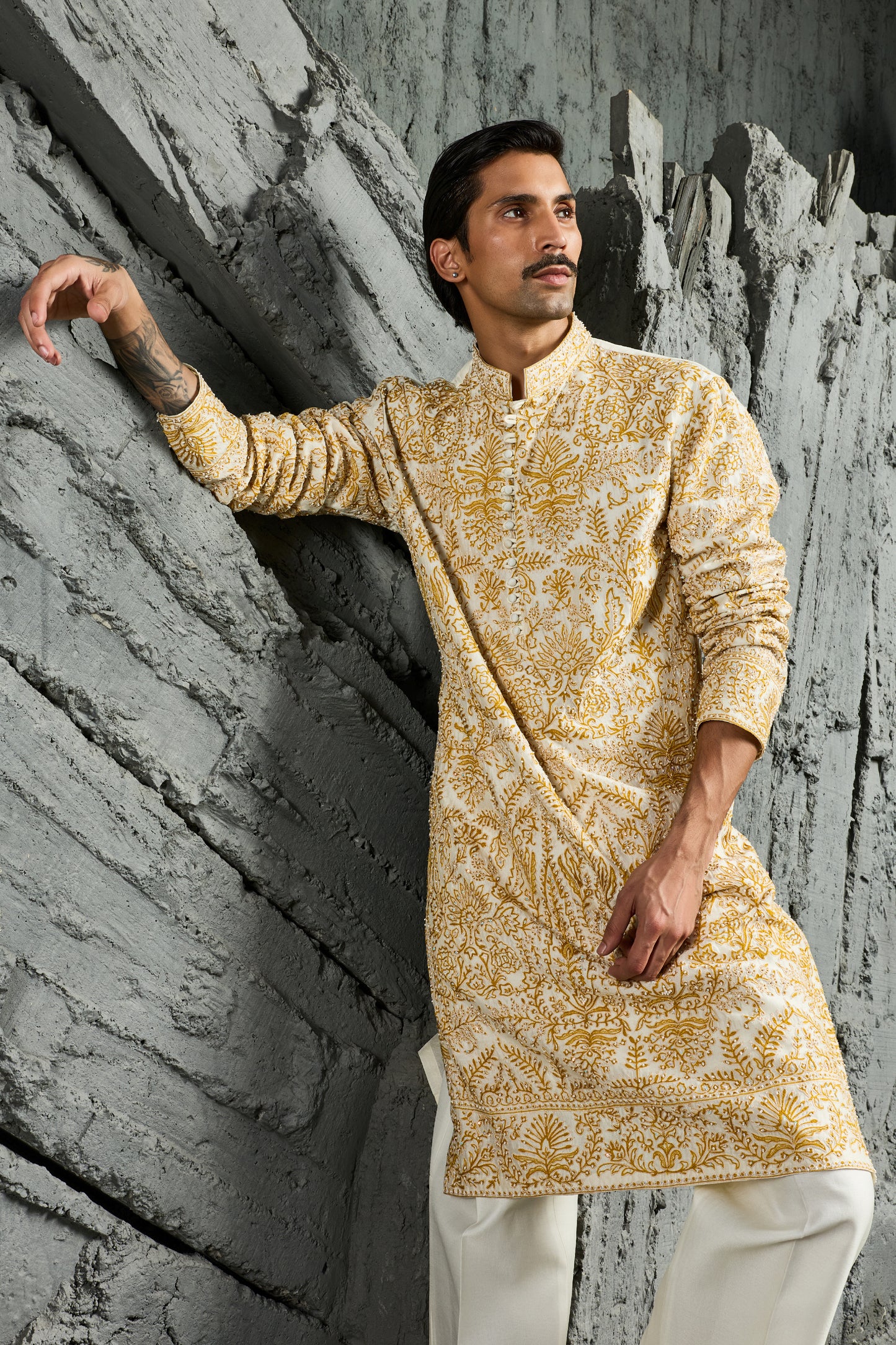 Ivory Gulzar Kurta Set