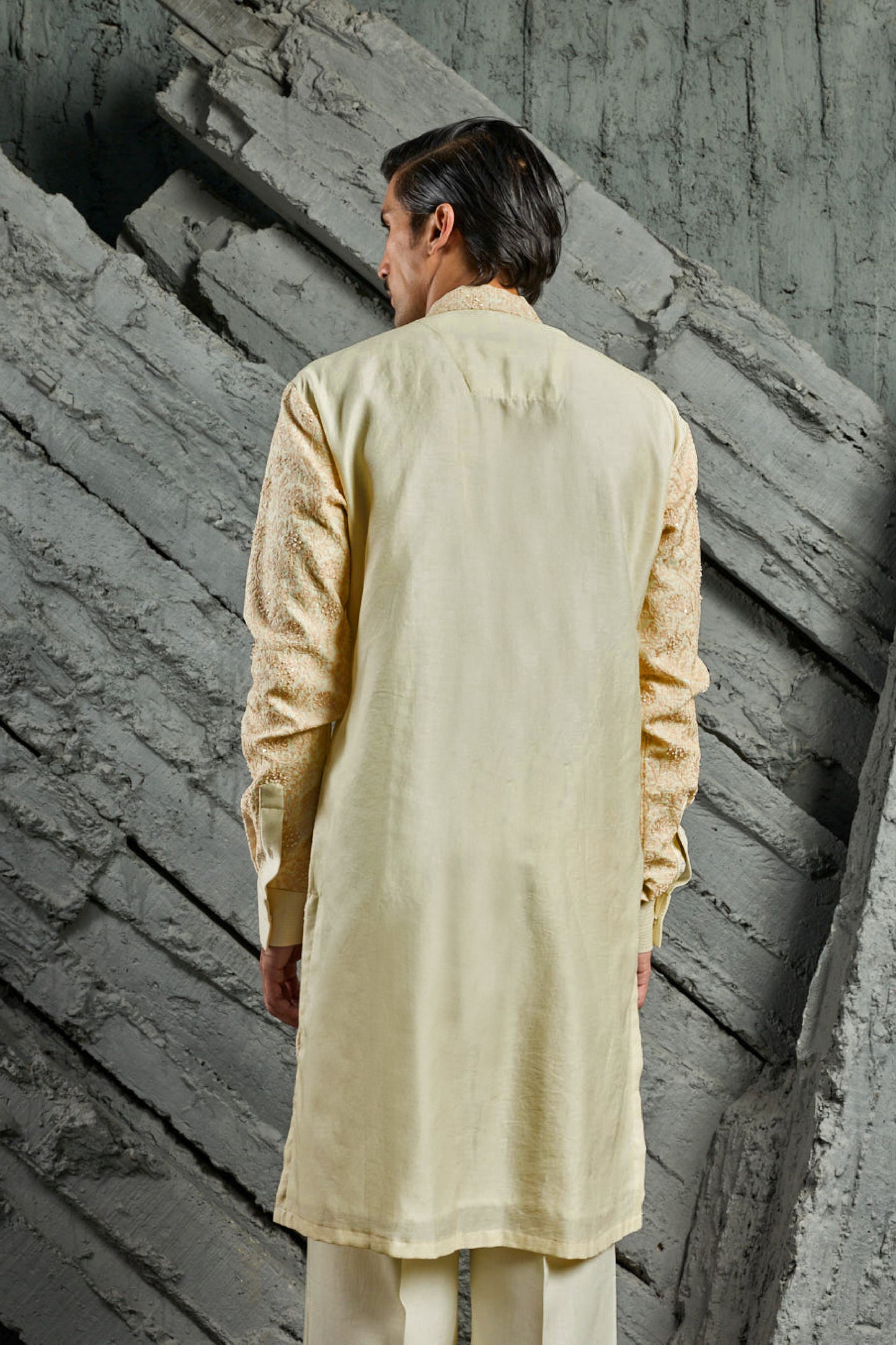 Ivory Muse Kurta Set