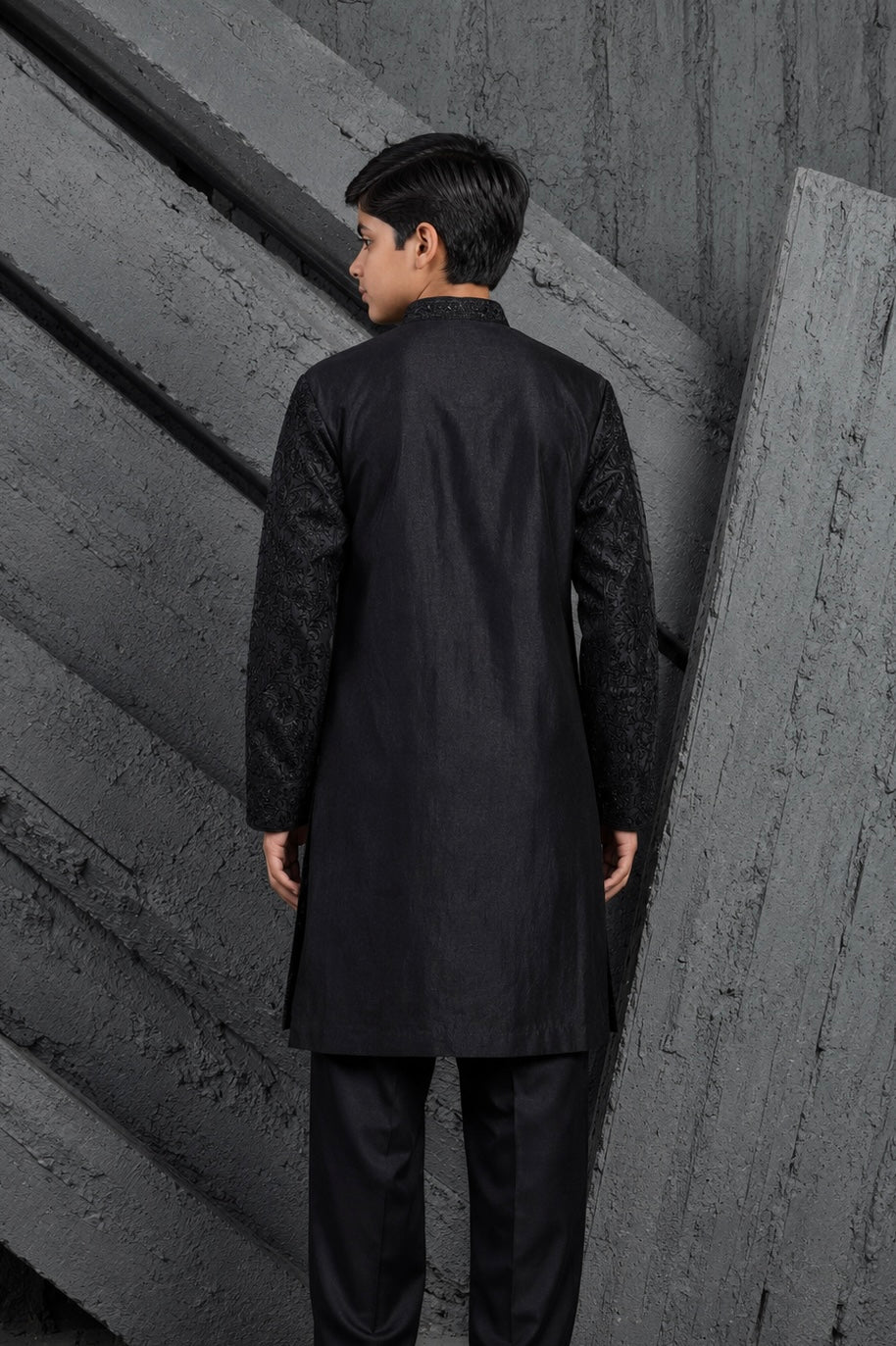 Sham Embroidered Kurta Set