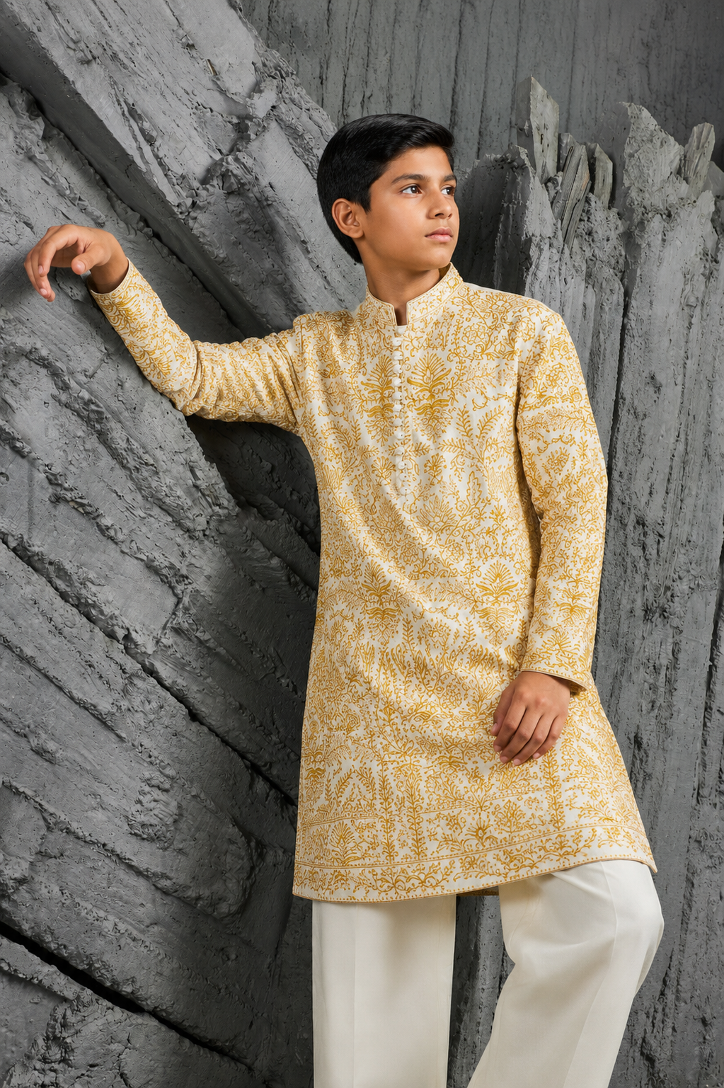 Ivory Gulzar Kurta Set