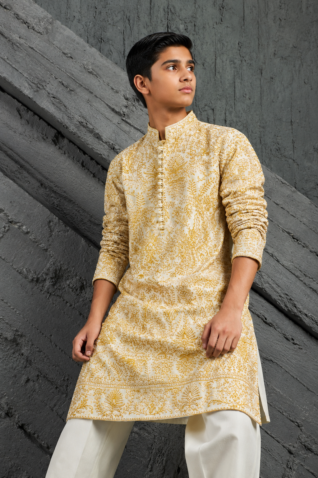 Ivory Gulzar Kurta Set
