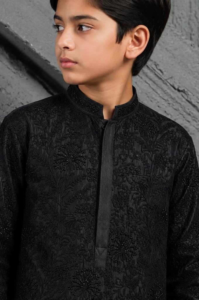 Sham Embroidered Kurta Set